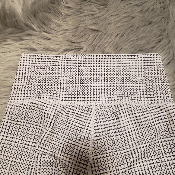 🧿All Fenix Cross Waisted Leggings - Picture 4 of 5